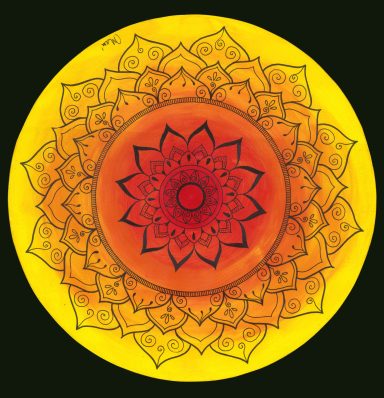 Mandala coloré avec des motifs floraux en dégradé de rouge et orange sur fond jaune.